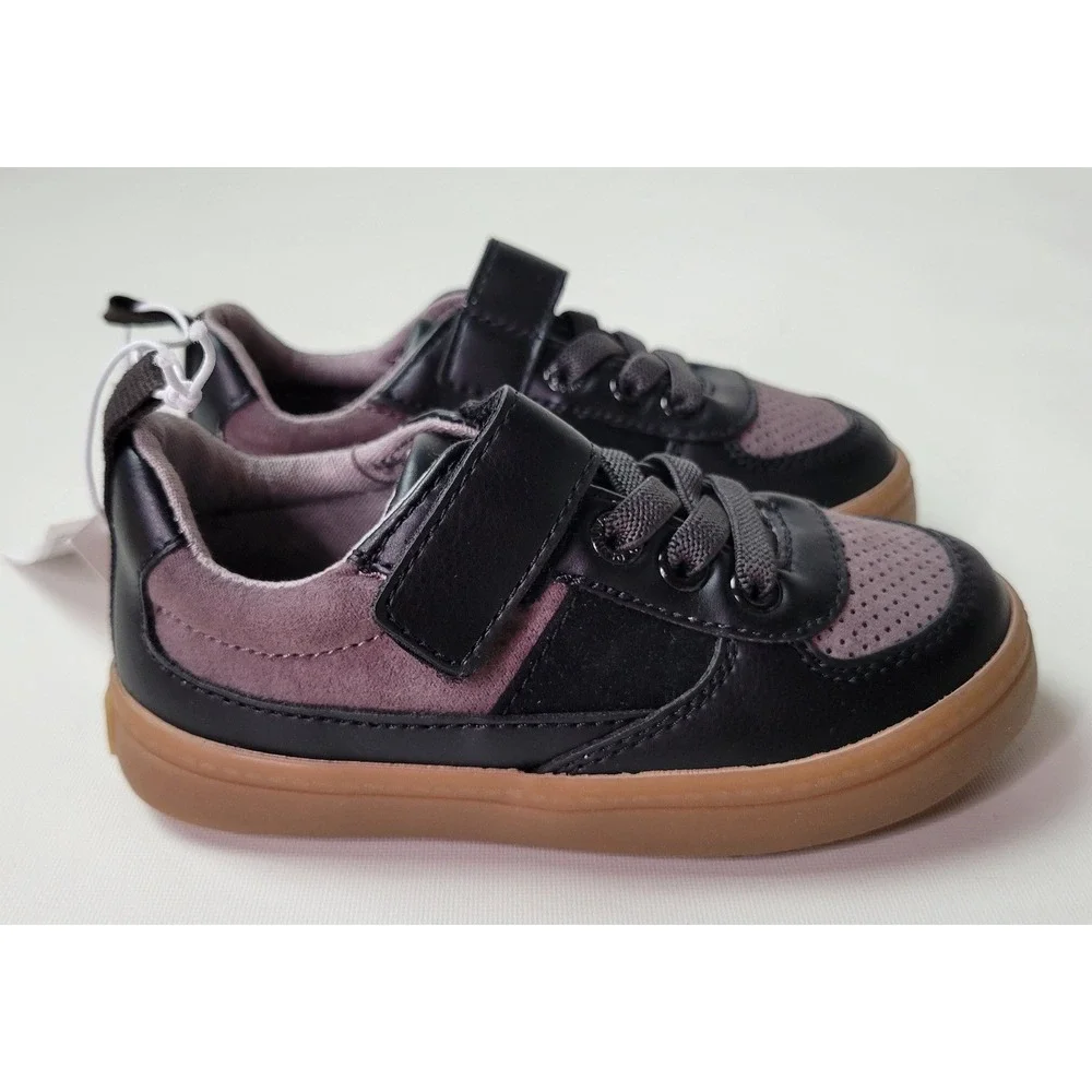 Old Navy Kids Black Low Top‎ Sneakers Gum Sole 420790-02-1 Size 8 NWT